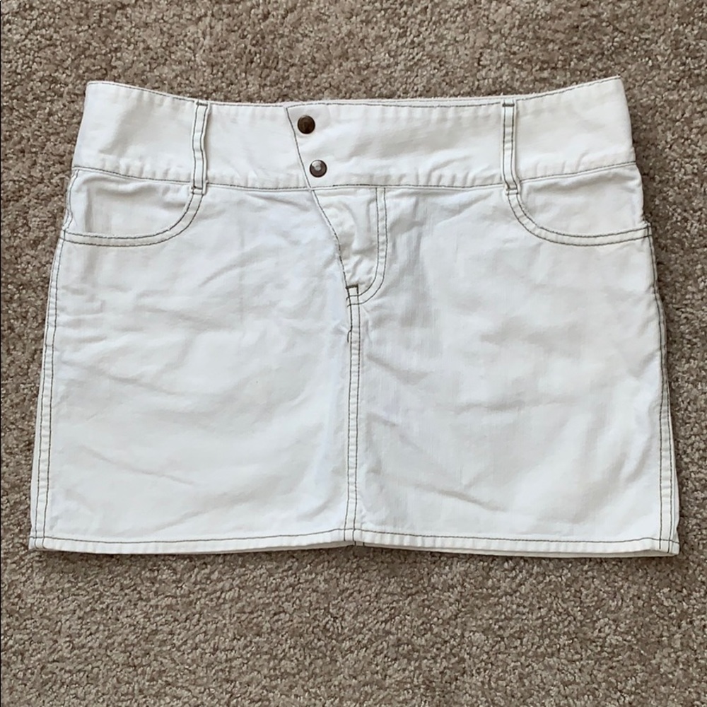 American Eagle White Jean Skirt